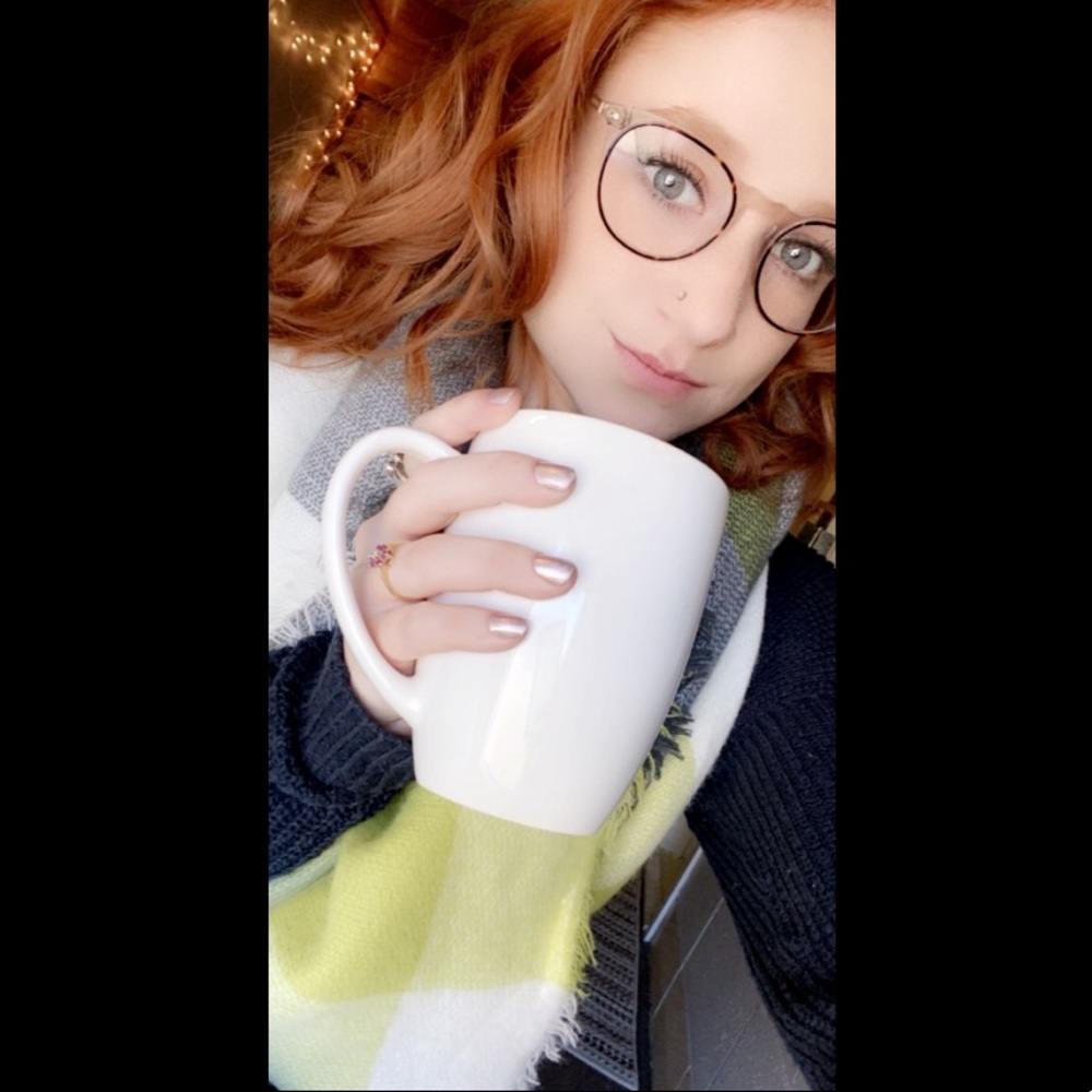 Meet your Posher, Celia